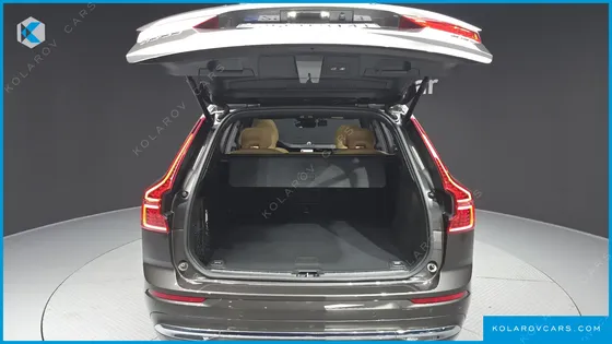 VOLVO XC60 B5 ULTRA BRIGHT