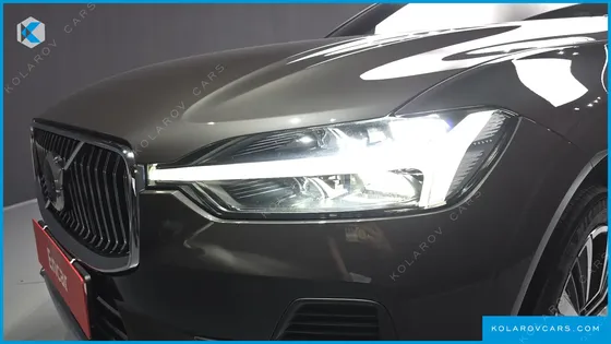 VOLVO XC60 B5 ULTRA BRIGHT