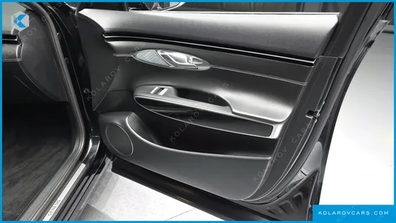 GENESIS GV70 2.5T GASOLINE 2WD