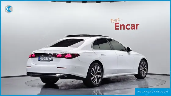 MERCEDES E-CLASS E220D 4MATIC EXCLUSIVE