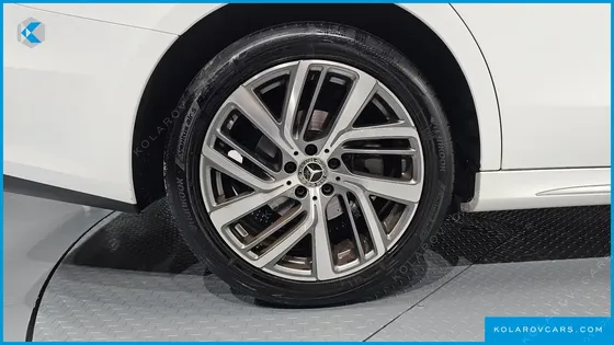 MERCEDES E-CLASS E220D 4MATIC EXCLUSIVE