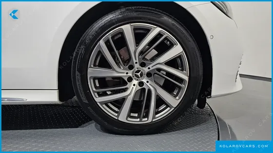 MERCEDES E-CLASS E220D 4MATIC EXCLUSIVE
