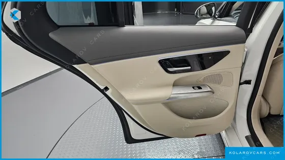 MERCEDES E-CLASS E220D 4MATIC EXCLUSIVE