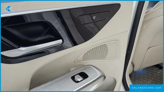MERCEDES E-CLASS E220D 4MATIC EXCLUSIVE
