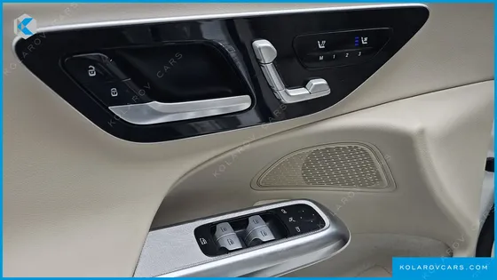 MERCEDES E-CLASS E220D 4MATIC EXCLUSIVE