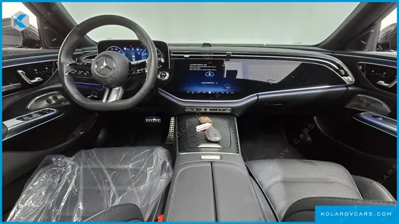 MERCEDES E-CLASS E300 4MATIC AMG LINE
