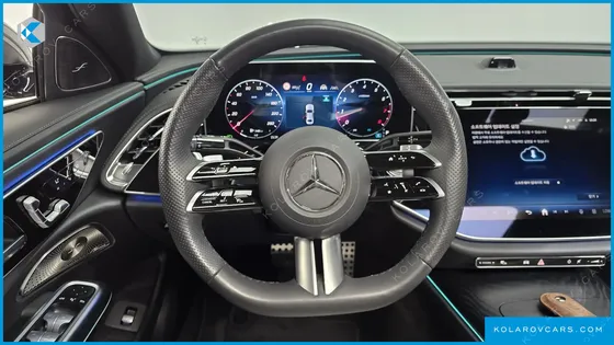 MERCEDES E-CLASS E300 4MATIC AMG LINE