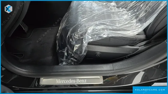 MERCEDES E-CLASS E300 4MATIC AMG LINE