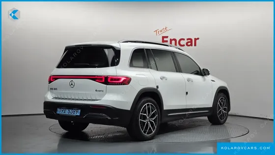 MERCEDES EQB EQB300 4MATIC AMG LINE