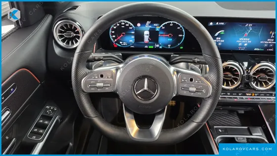 MERCEDES EQB EQB300 4MATIC AMG LINE