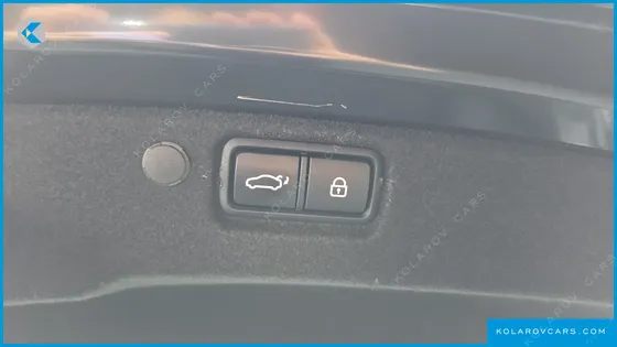 KIA K7 SIGNATURE