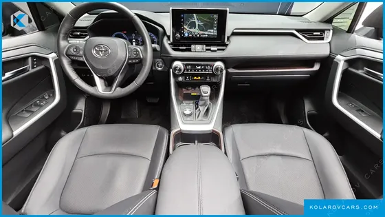 TOYOTA RAV4 2,5 4WD HYBRID LTD