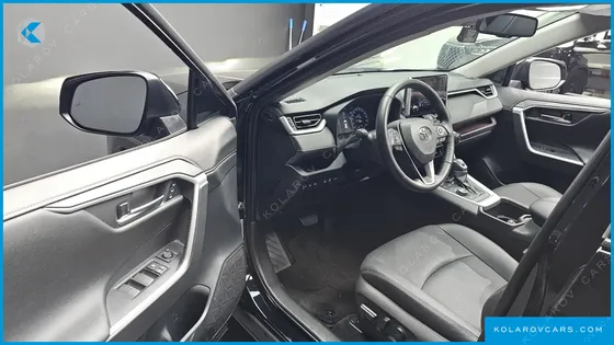 TOYOTA RAV4 2,5 4WD HYBRID LTD