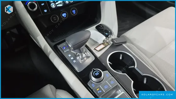 GENESIS G70 GASOLINE 2.5T 2WD