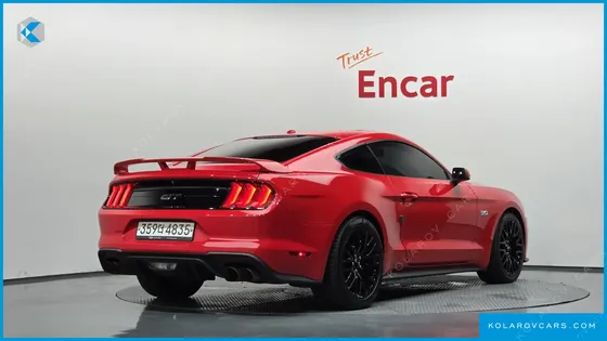 FORD MUSTANG GT COUPE