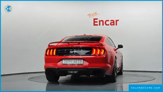 FORD MUSTANG GT COUPE