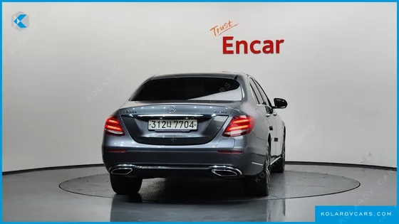 MERCEDES E-CLASS E300E 4MATIC EXCLUSIVE