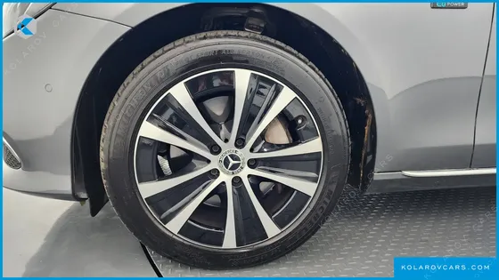MERCEDES E-CLASS E300E 4MATIC EXCLUSIVE