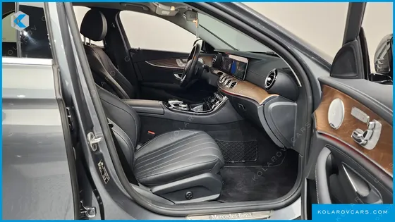 MERCEDES E-CLASS E300E 4MATIC EXCLUSIVE