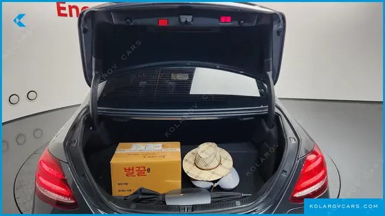 MERCEDES E-CLASS E300E 4MATIC EXCLUSIVE