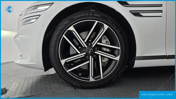 GENESIS G80 GASOLINE 2.5 TURBO AWD