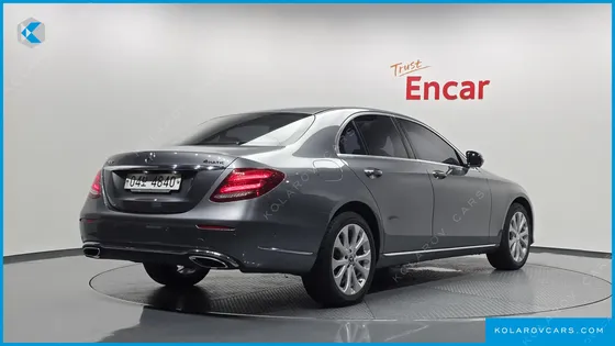 MERCEDES E-CLASS E300 4MATIC EXCLUSIVE