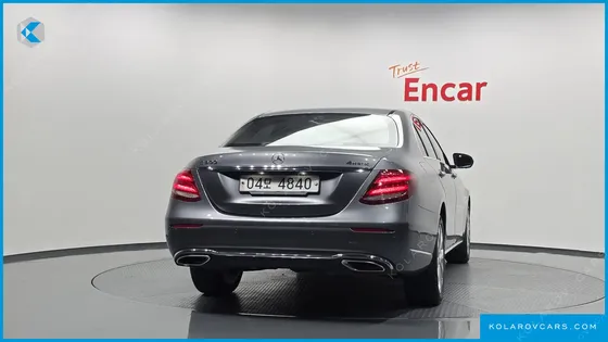 MERCEDES E-CLASS E300 4MATIC EXCLUSIVE