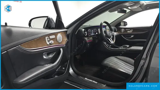MERCEDES E-CLASS E300 4MATIC EXCLUSIVE