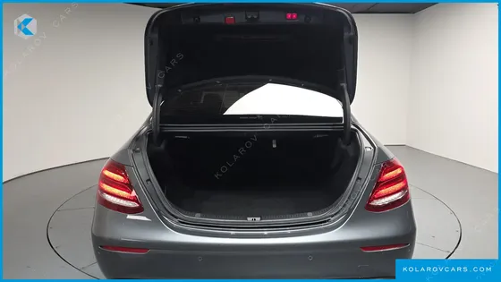 MERCEDES E-CLASS E300 4MATIC EXCLUSIVE
