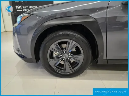 LEXUS UX 2.0 2WD