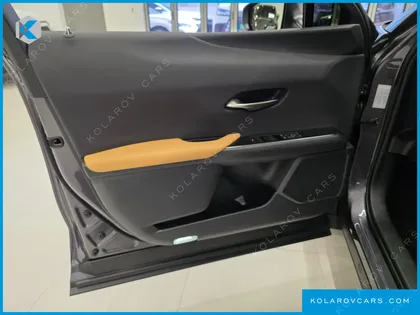 LEXUS UX 2.0 2WD