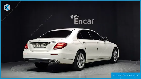 MERCEDES E-CLASS E300 4MATIC EXCLUSIVE