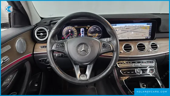 MERCEDES E-CLASS E300 4MATIC EXCLUSIVE