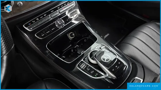 MERCEDES E-CLASS E300 4MATIC EXCLUSIVE