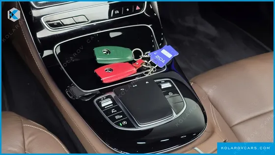 MERCEDES E-CLASS E250 AVANTGARDE