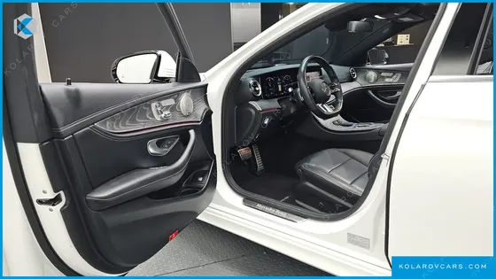 MERCEDES E-CLASS E350 4MATIC AMG LINE