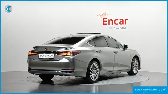 LEXUS ES LUXURY PLUS
