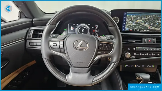 LEXUS ES LUXURY PLUS
