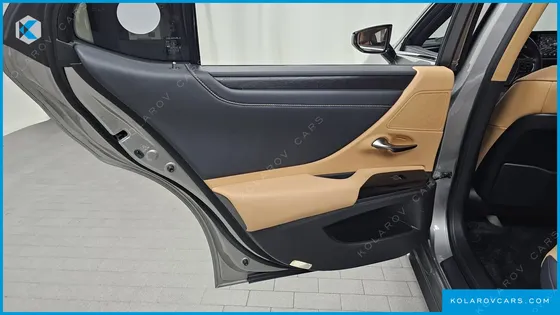 LEXUS ES LUXURY PLUS