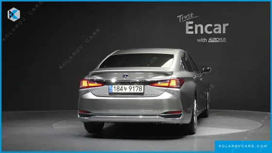 LEXUS ES LUXURY PLUS