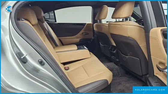 LEXUS ES LUXURY PLUS