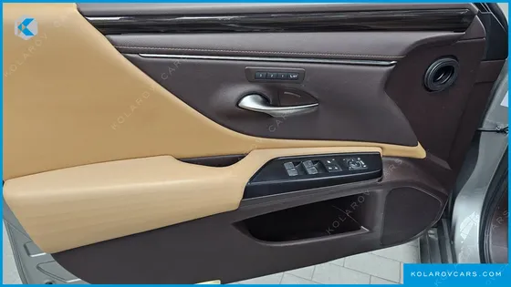 LEXUS ES LUXURY PLUS