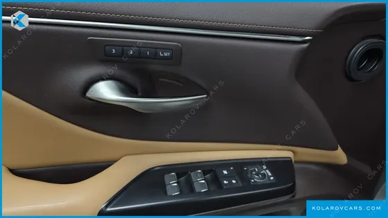 LEXUS ES LUXURY PLUS