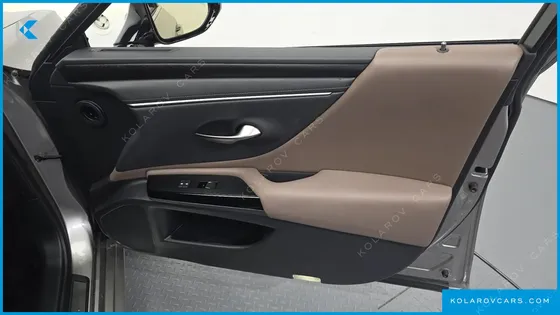 LEXUS ES LUXURY PLUS