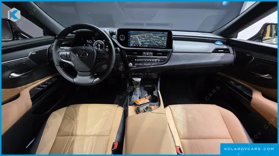LEXUS ES EXECUTIVE