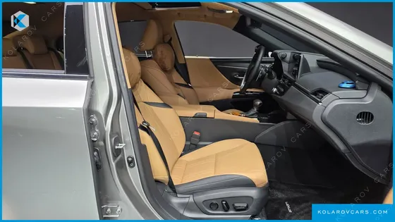LEXUS ES EXECUTIVE