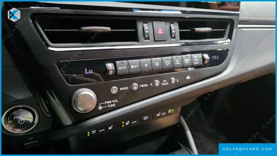 LEXUS ES EXECUTIVE