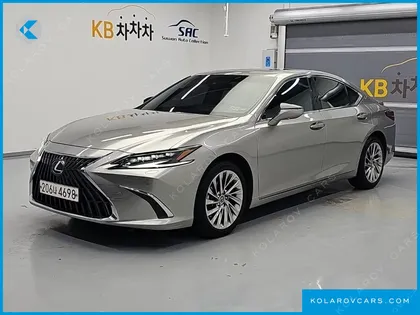 LEXUS ES EXECUTIVE