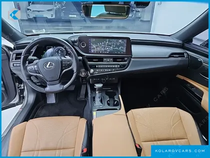 LEXUS ES EXECUTIVE
