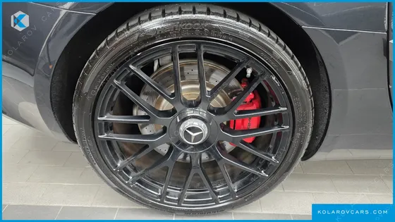 MERCEDES AMG GT 4.0
